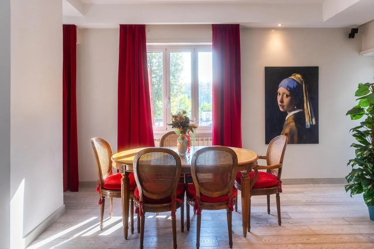 Luxury Apartment In Front Of Ponte Milvio Rome Italy